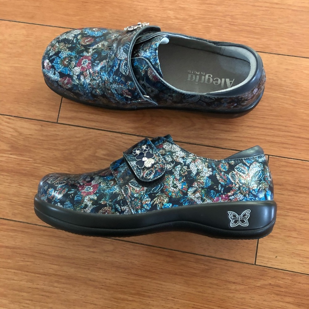 Nurse shoes